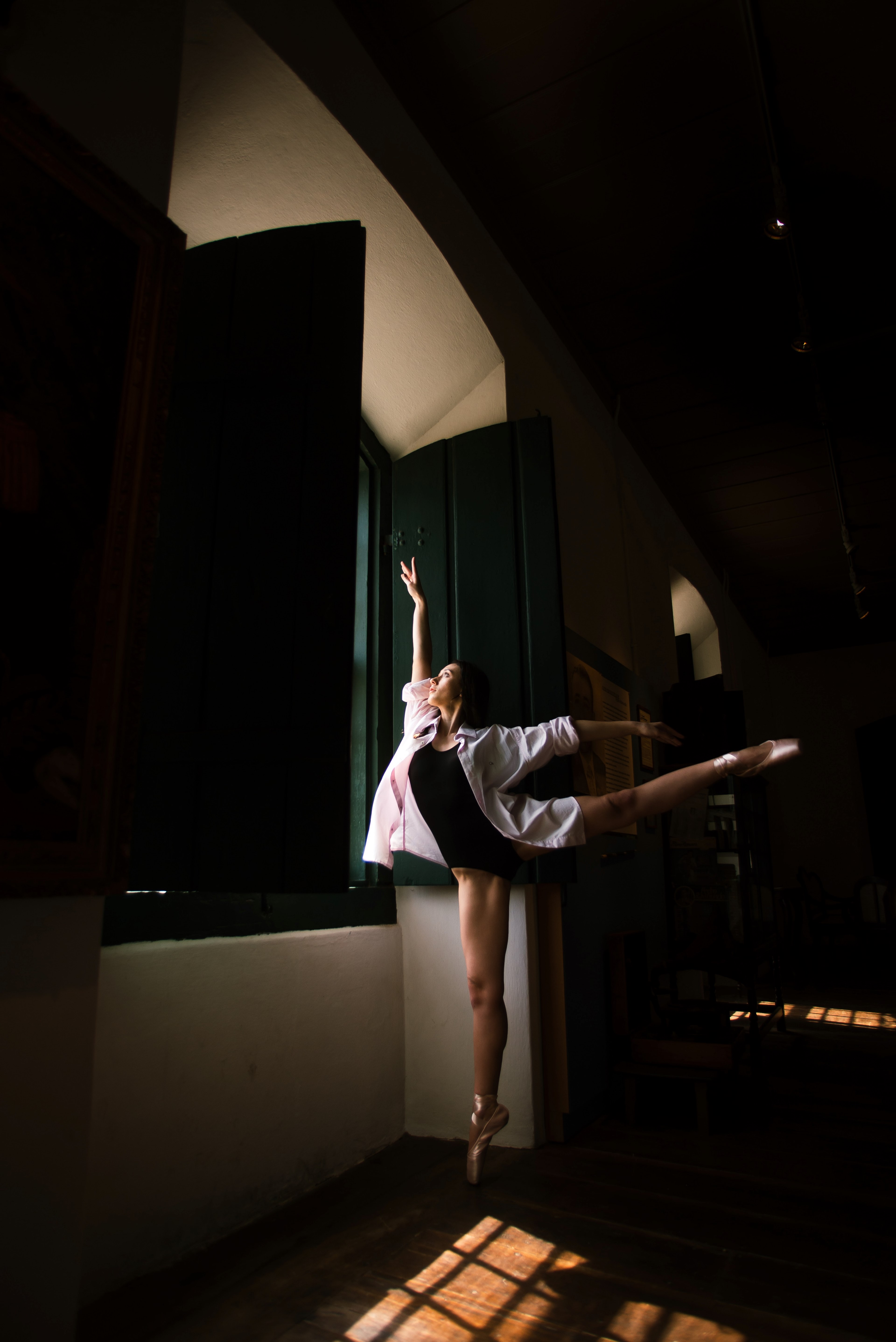 Dance Ballet Ballerina And Woman Hd , HD Wallpaper & Backgrounds