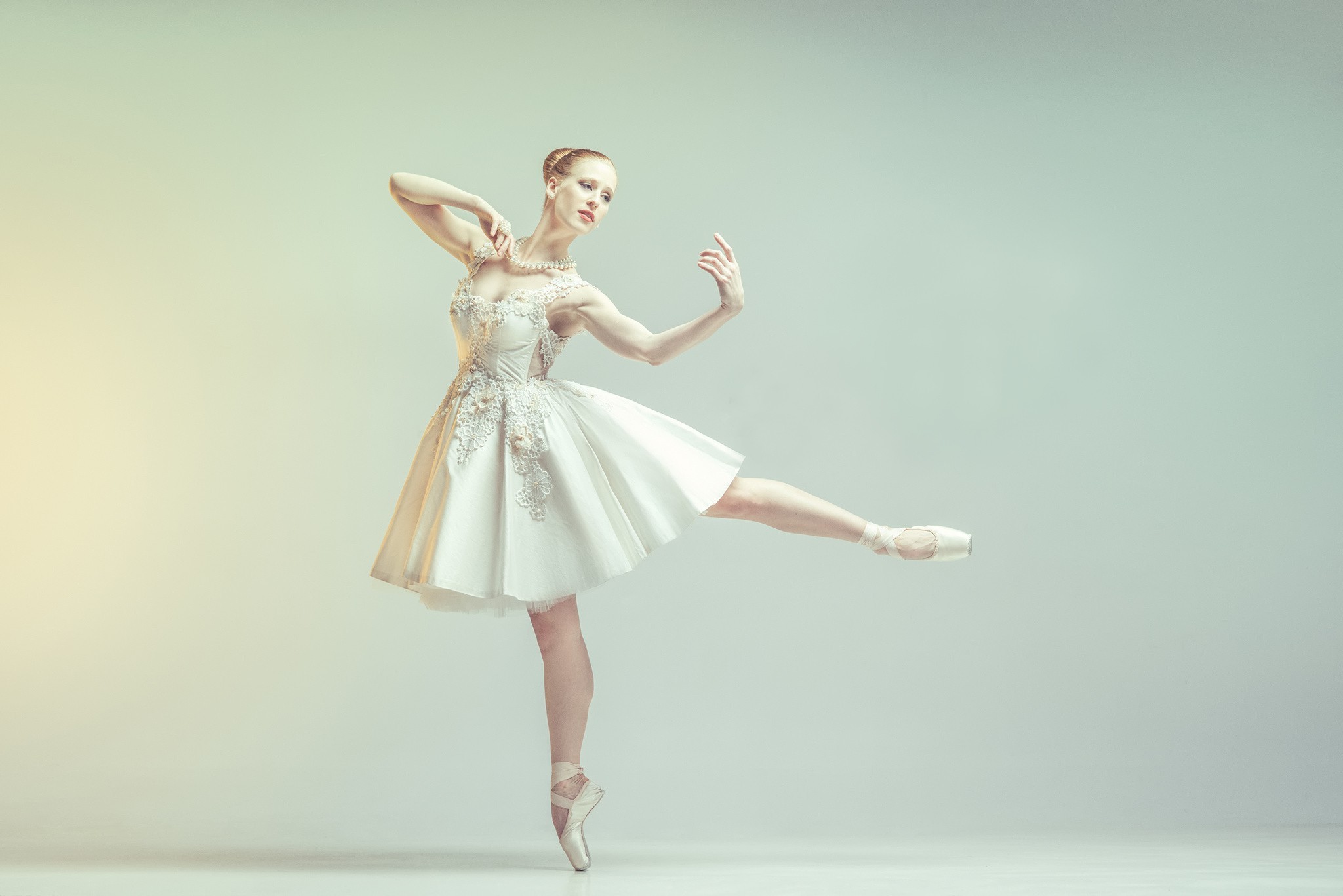 Dancers Ballerina Women Wallpaper And Background - Ballet Dance Wallpapers Hd , HD Wallpaper & Backgrounds
