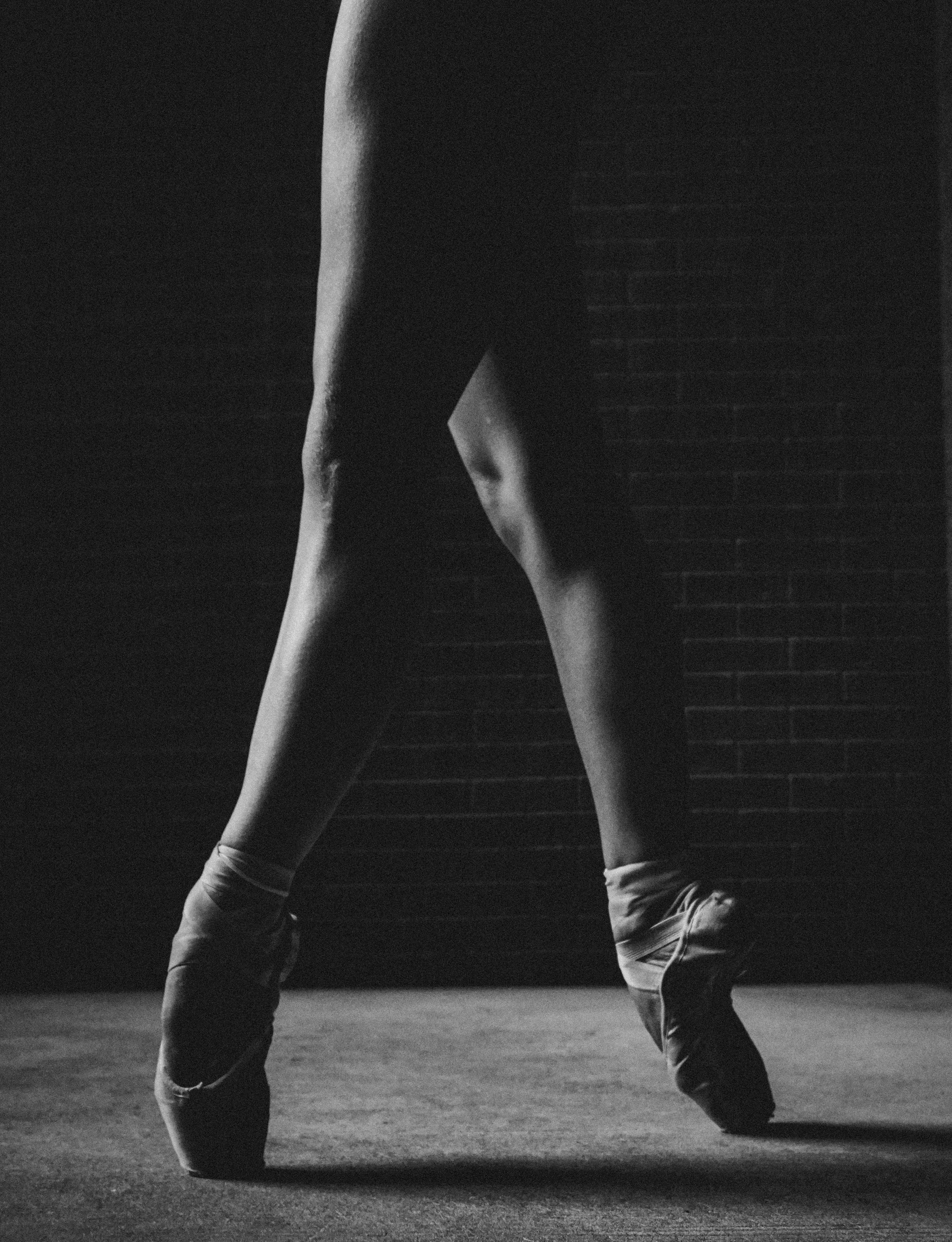 Dance - Ballet Black And White , HD Wallpaper & Backgrounds