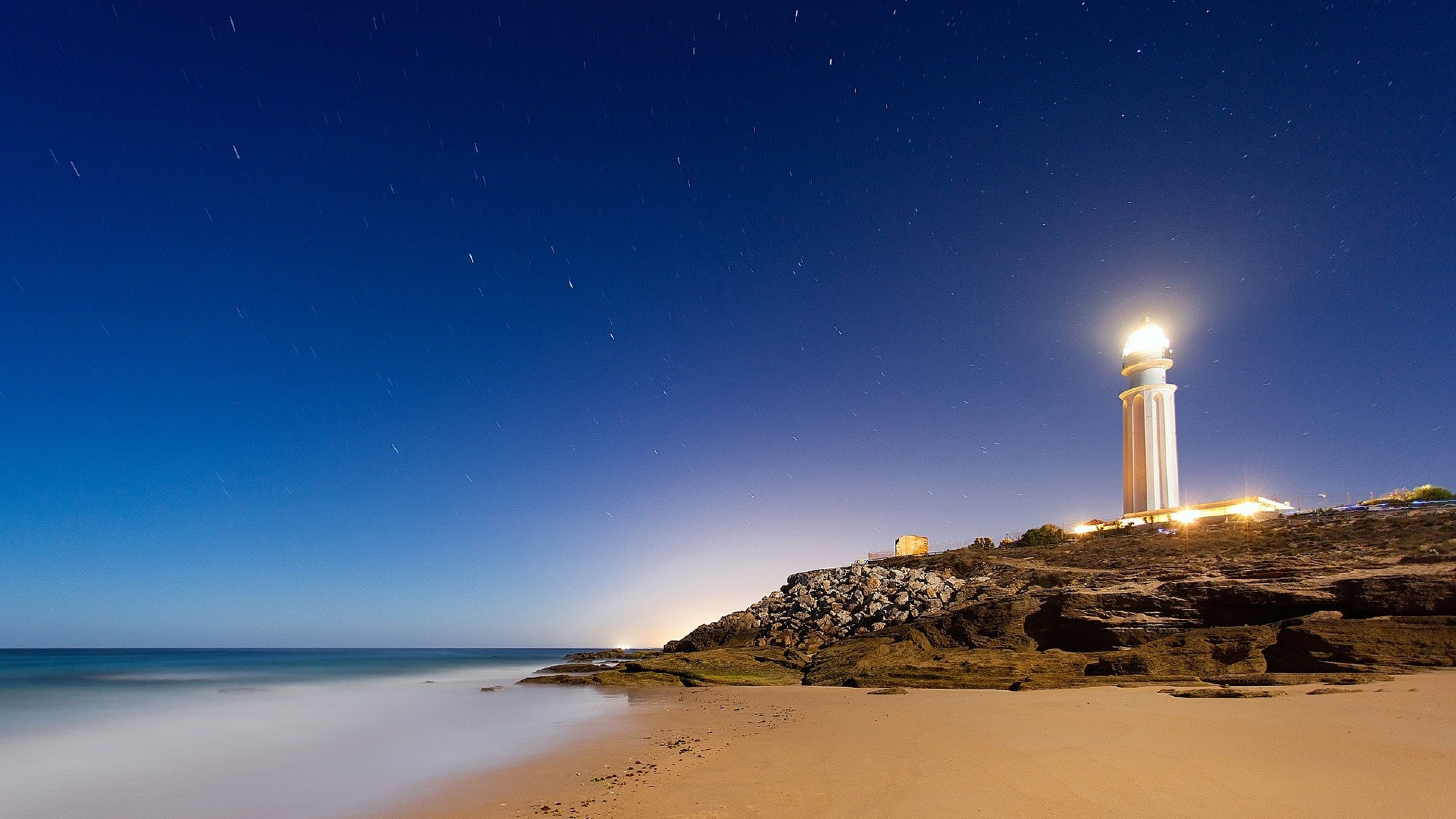 77 4k Ultra Hd Lighthouse Wallpapers - Lighthouse At Night Background , HD Wallpaper & Backgrounds