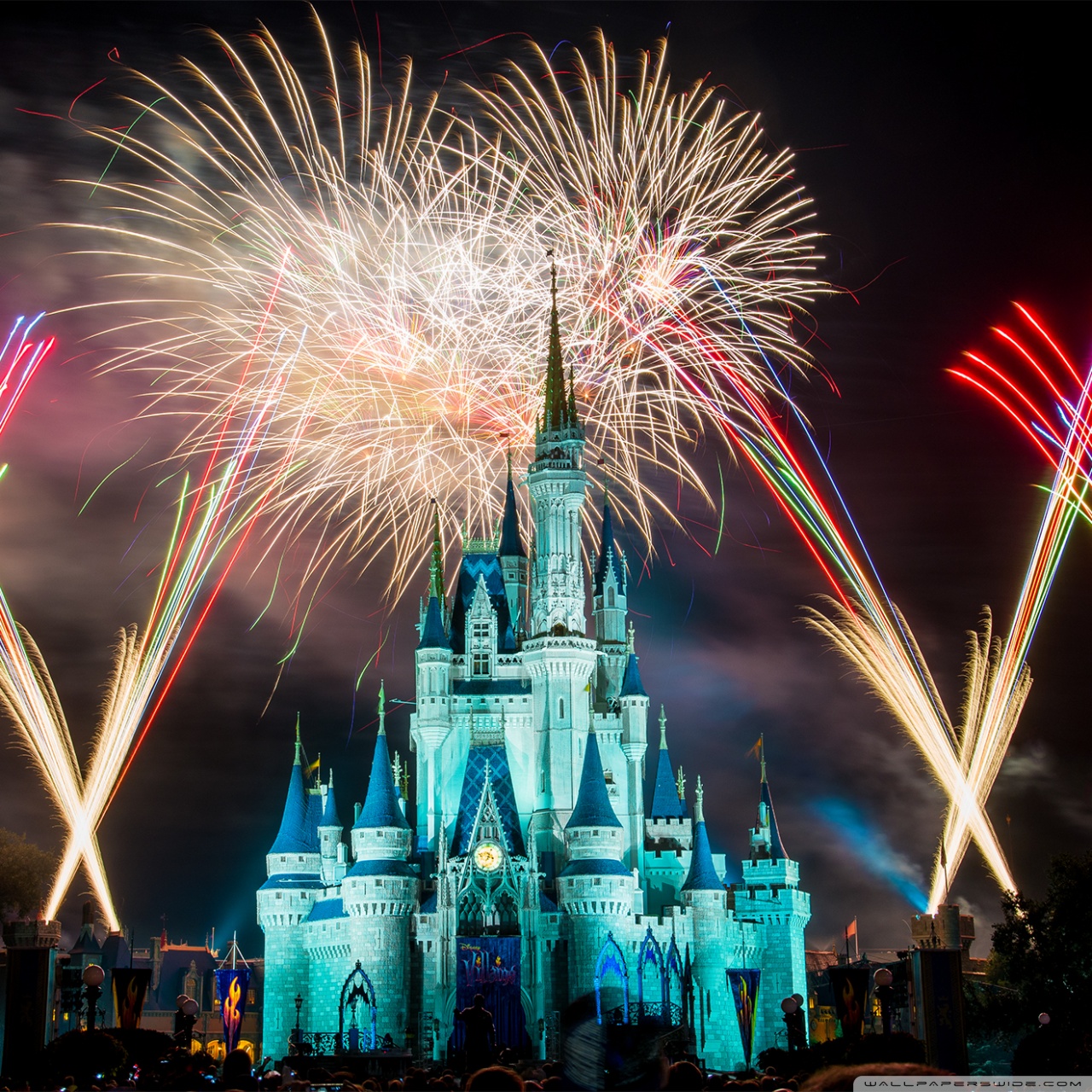 Ipad - Disney World, Cinderella Castle , HD Wallpaper & Backgrounds