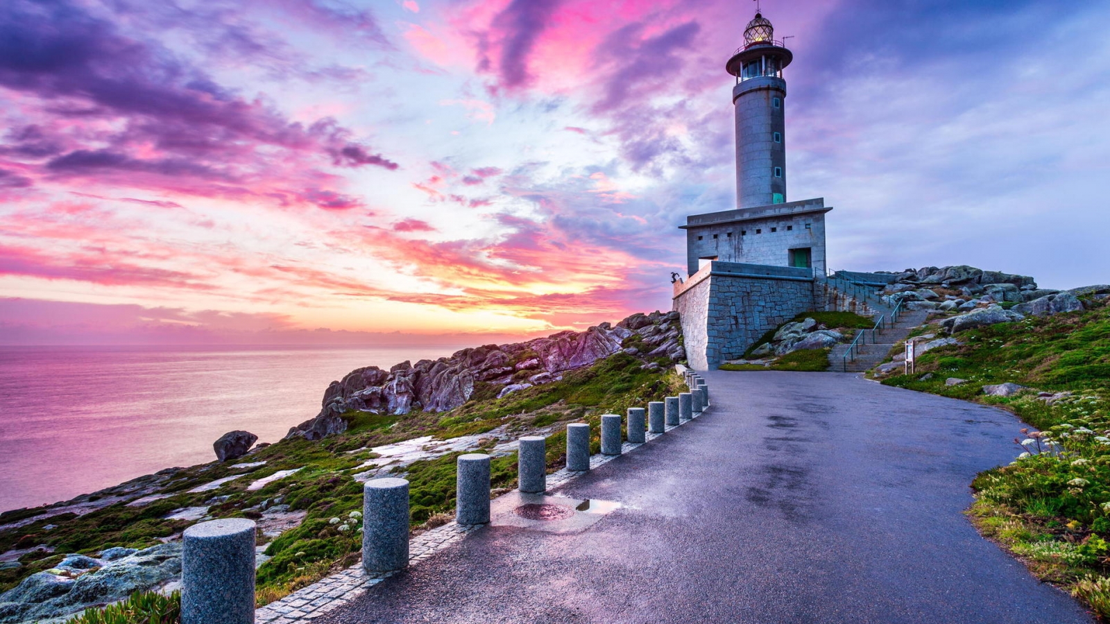 Punta Nariga Spain Lighthouse Wallpaper - Lighthouse Wallpaper Hd , HD Wallpaper & Backgrounds