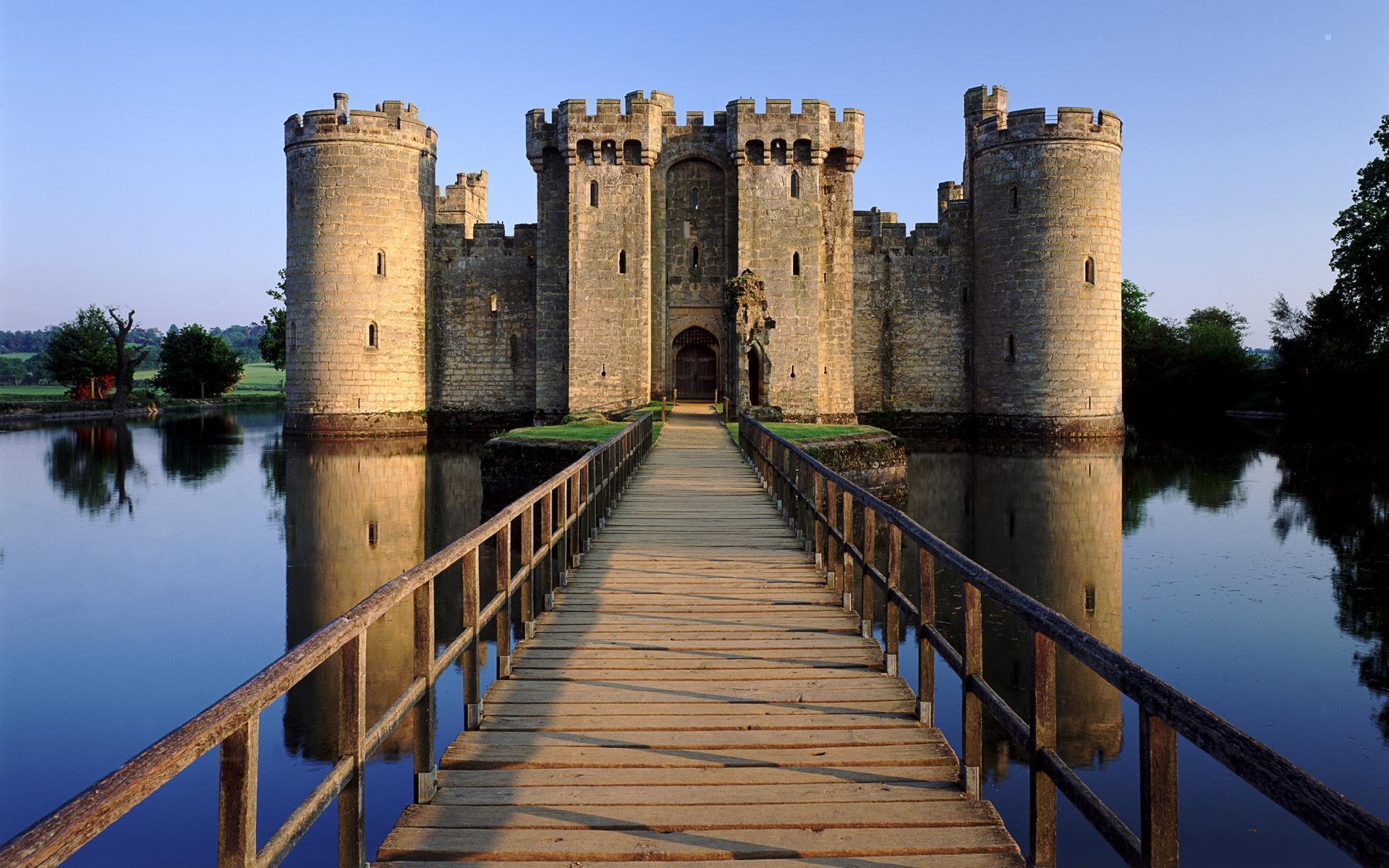 Bodiam Castle Hd Wallpaper - Bodiam Castle , HD Wallpaper & Backgrounds