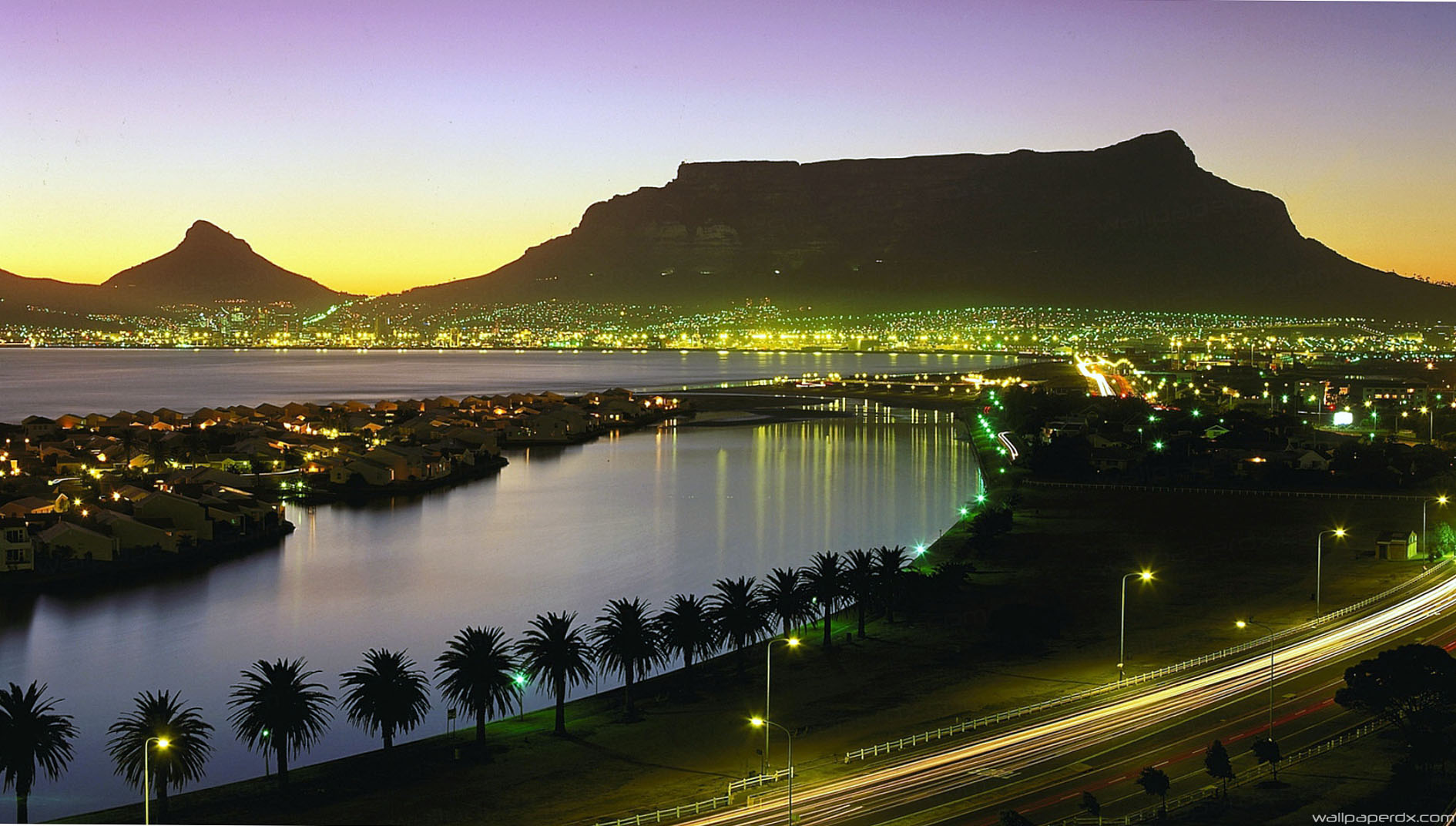 South Africa Night Hd Wallpaper - Cape Town South Africa A Night , HD Wallpaper & Backgrounds