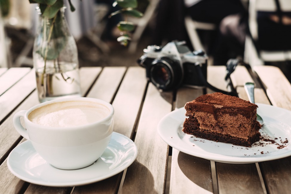 Chocolate Cake Near Milk On Cup - Canva Coffee , HD Wallpaper & Backgrounds