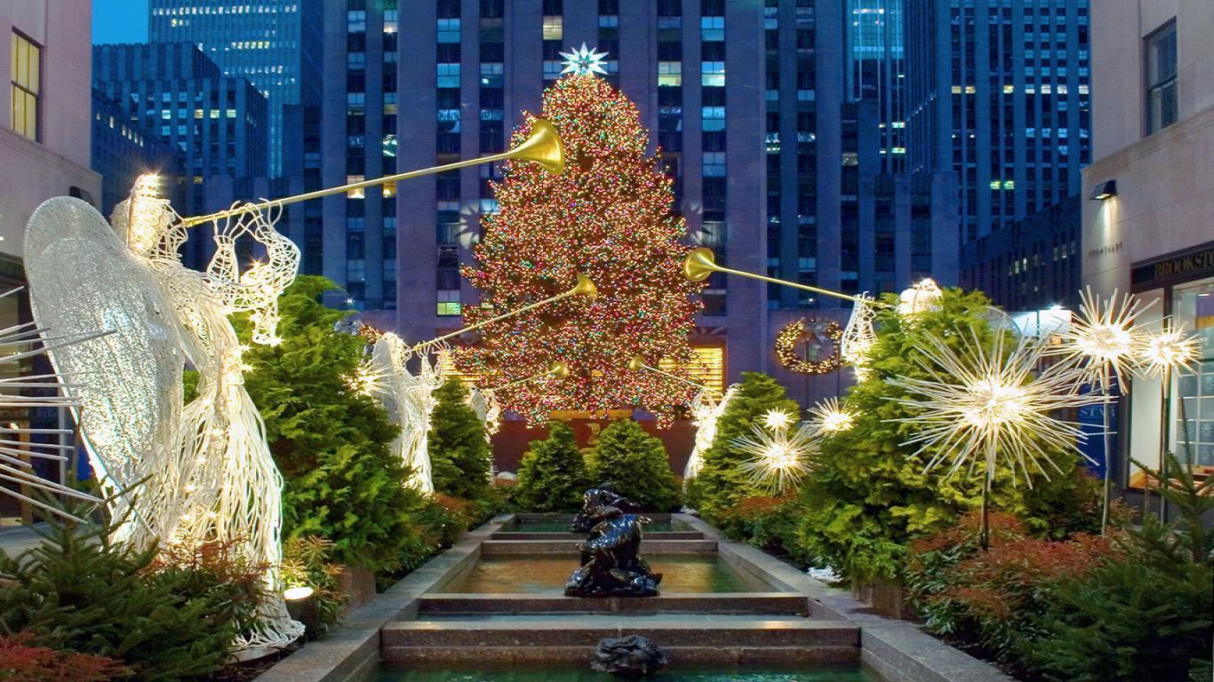 New York Christmas Wallpaper - Rockefeller Center Christmas Tree Jigsaw Puzzle , HD Wallpaper & Backgrounds