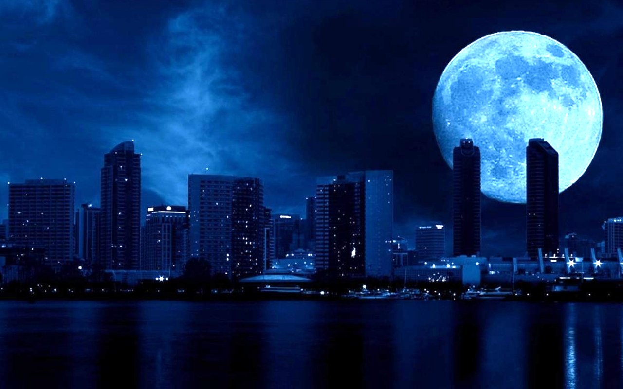 Blue Moon City View Desktop - City Night Sky Moon , HD Wallpaper & Backgrounds