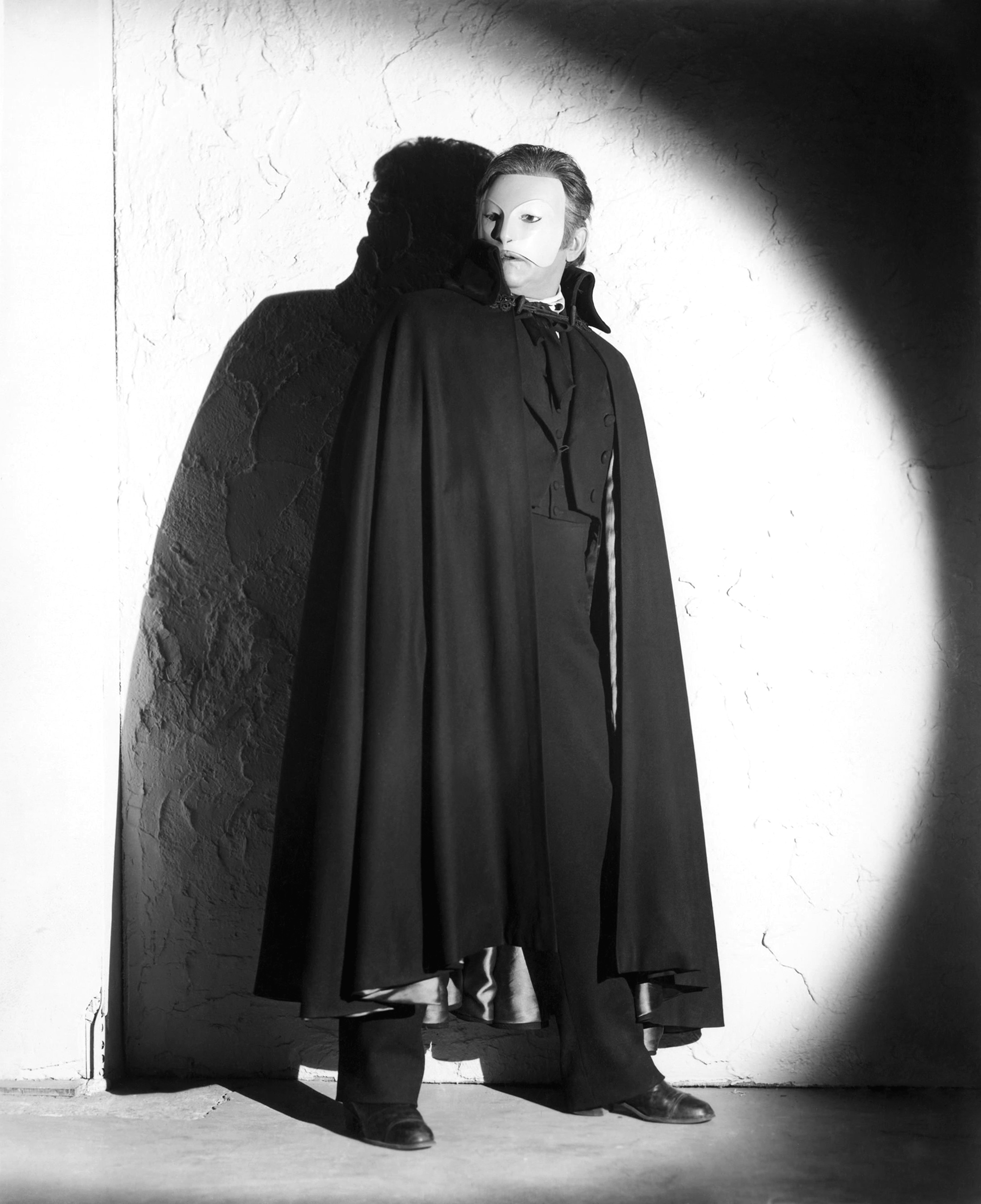 Claude Rains - Phantom Of The Phantom Of The Opera , HD Wallpaper & Backgrounds