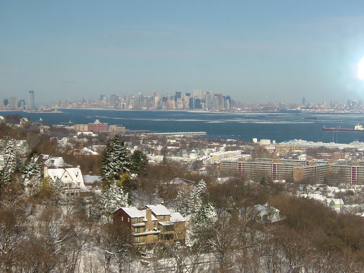 New York City, Staten Island, Statue Of Liberty, City - View Of Manhattan From Staten Island , HD Wallpaper & Backgrounds