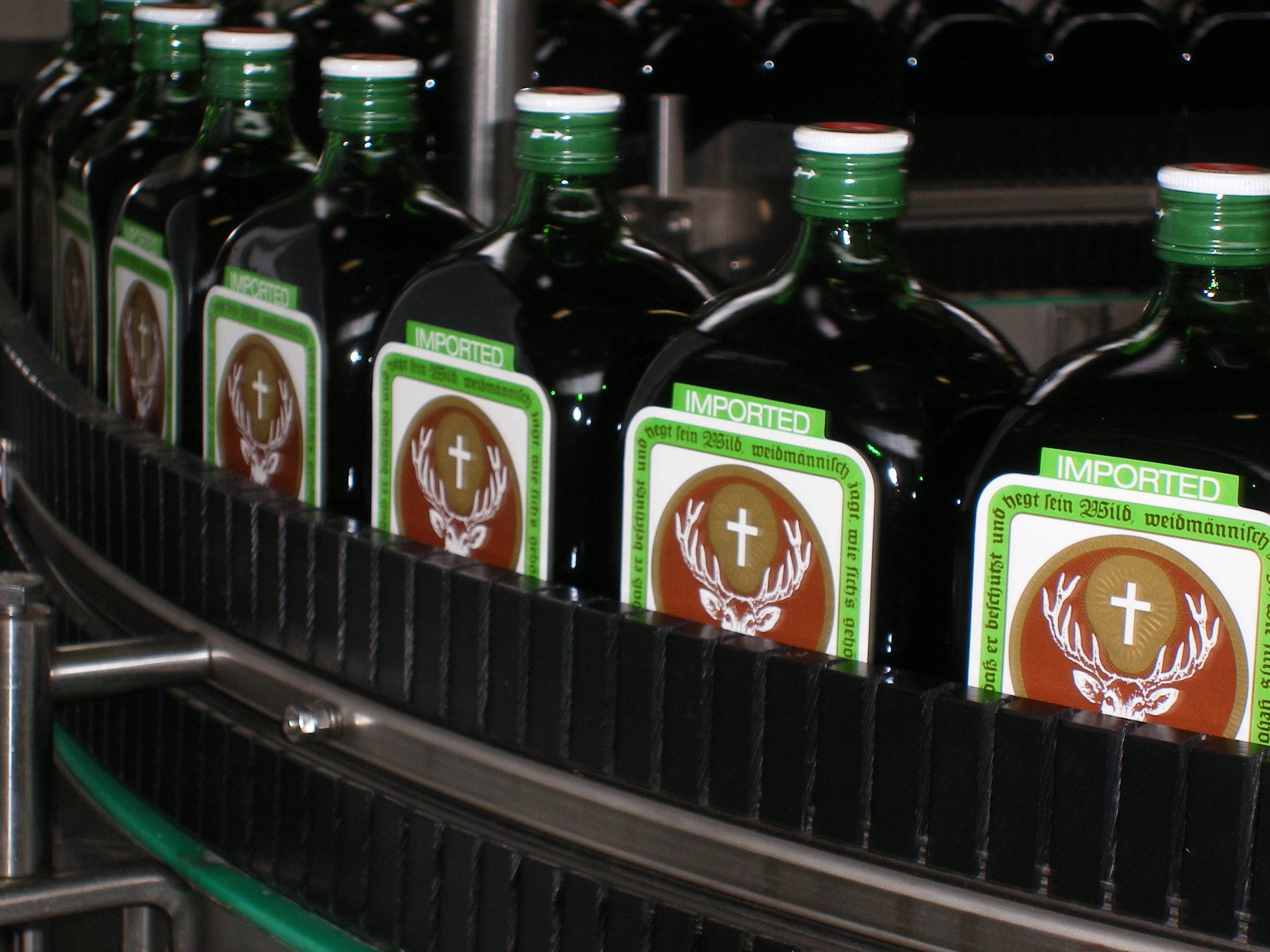 Jagermeister Bottles Production Line , HD Wallpaper & Backgrounds