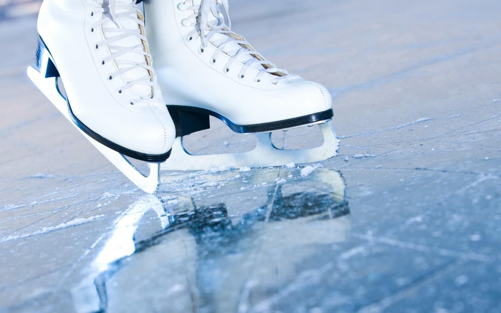 Figure Skating Wallpapers - Figure Skating , HD Wallpaper & Backgrounds