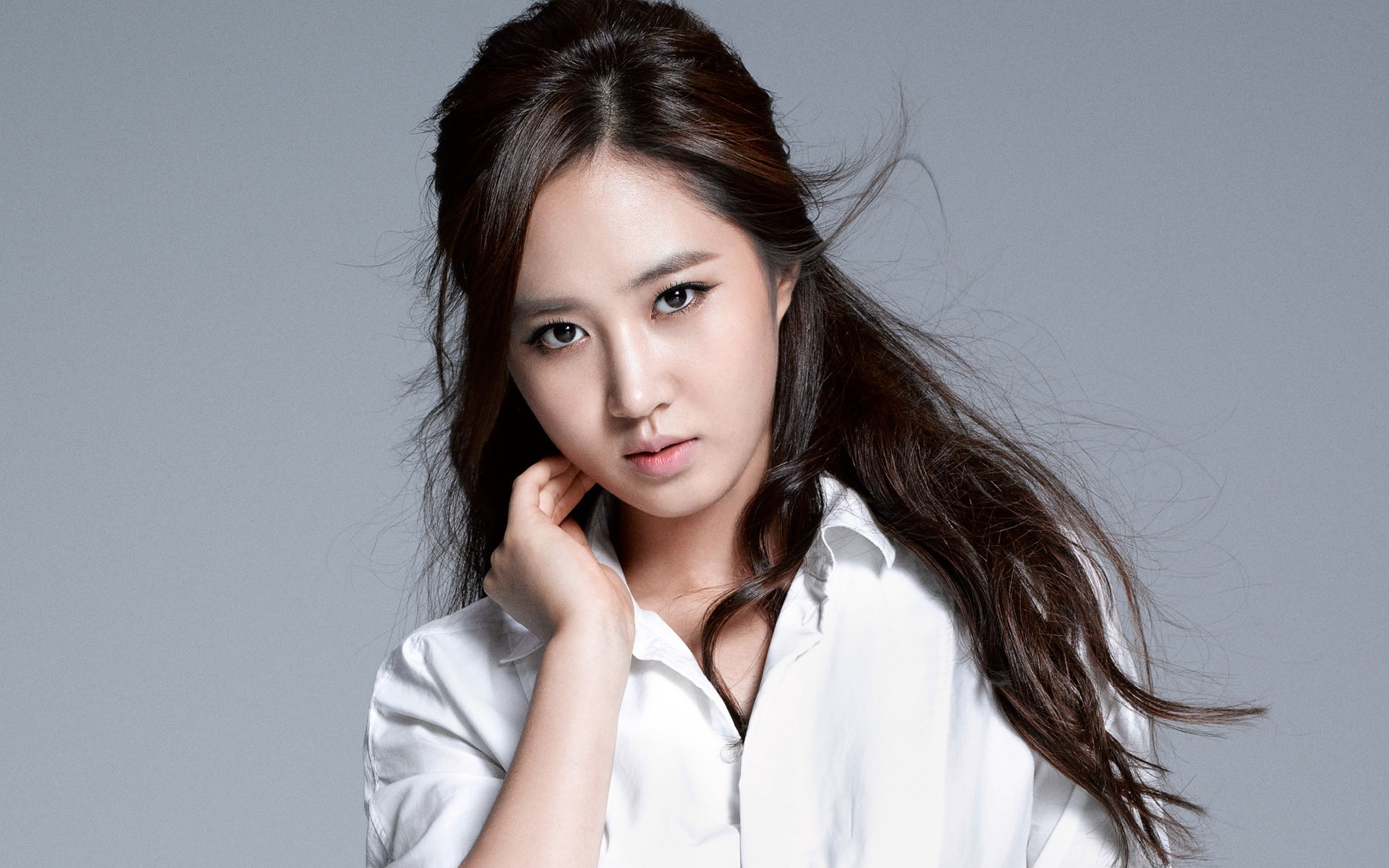 Download This Wallpaper - Girls Generation Yuri , HD Wallpaper & Backgrounds