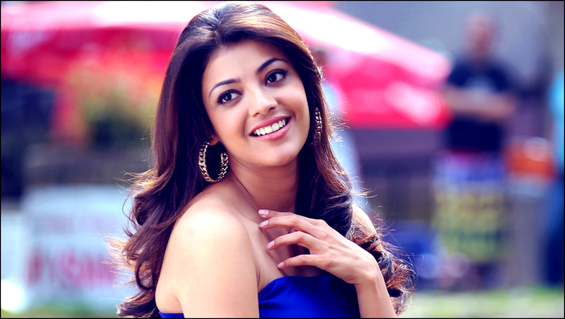 Free Bollywood Wallpapers Download Group - Kajal Agrawal , HD Wallpaper & Backgrounds
