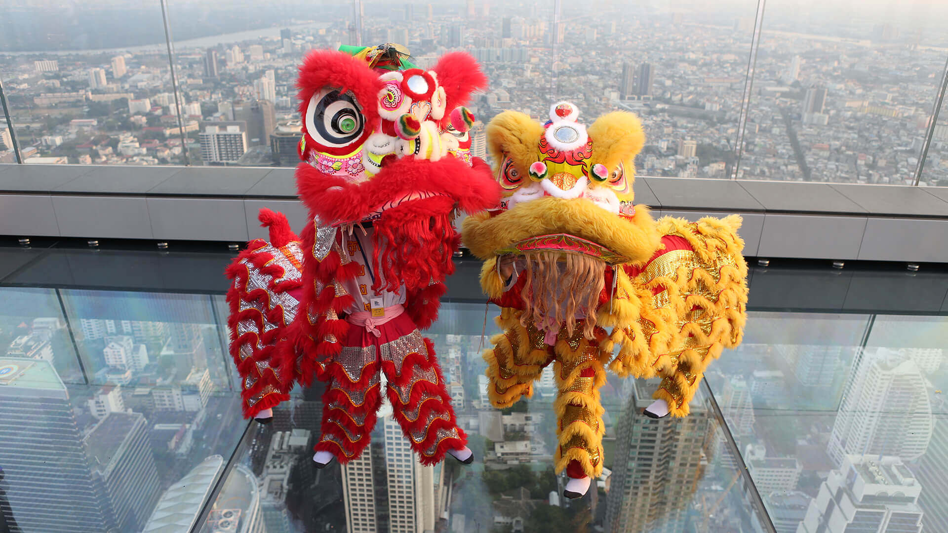 King Power Mahanakhon Celebrates Chinese New Year With - เชิด สิงโต , HD Wallpaper & Backgrounds