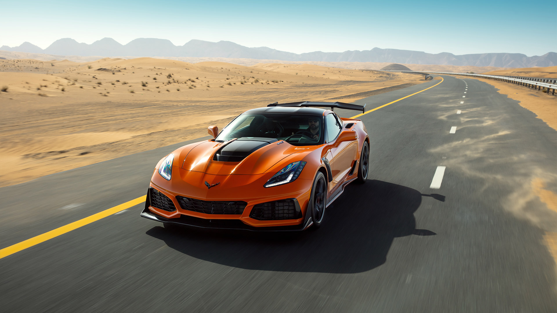 2019 Chevrolet Corvette Zr1 Picture - Chevrolet , HD Wallpaper & Backgrounds