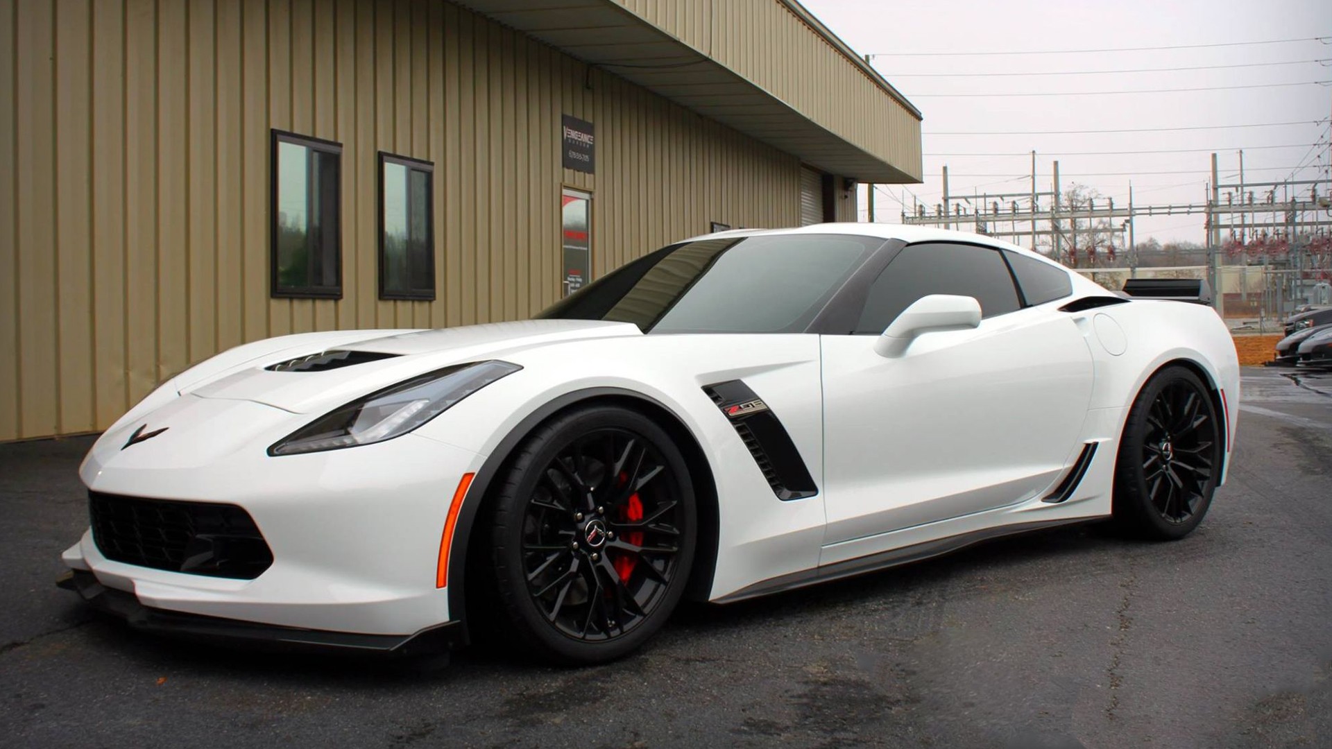 Corvette C7 Z06, Car, Vehicle, White Cars Wallpapers - 2017 Yellow And Black Corvette , HD Wallpaper & Backgrounds