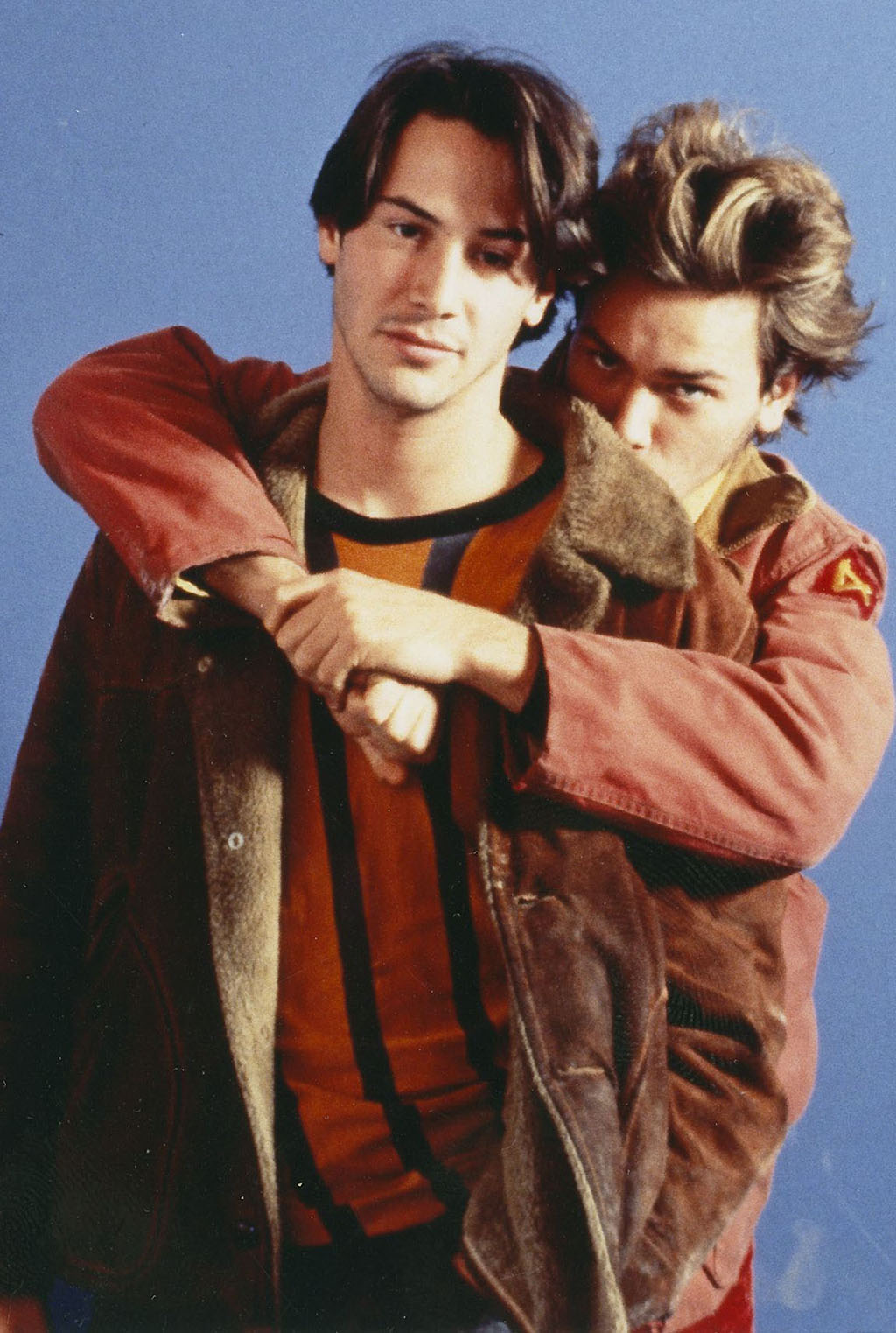 River Phoenix Biography, River Phoenix's Famous Quotes - Young Keanu Reeves My Own Private Idaho , HD Wallpaper & Backgrounds