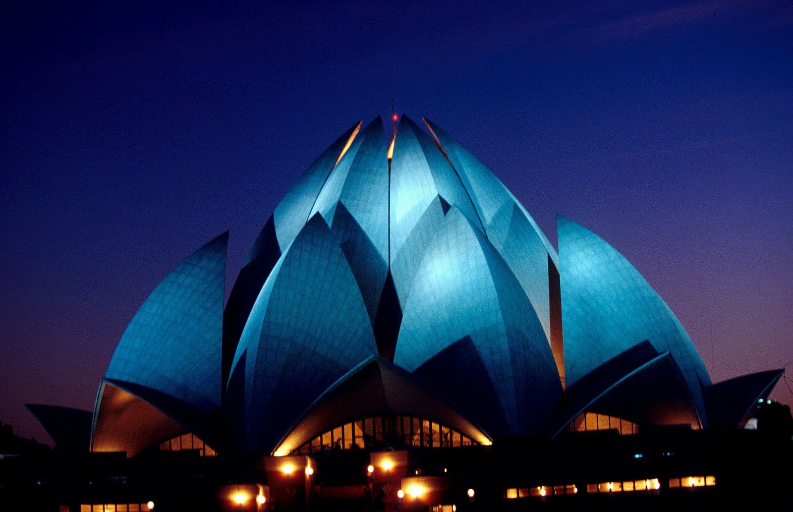 Delhi Image - Lotus Temple At Night , HD Wallpaper & Backgrounds