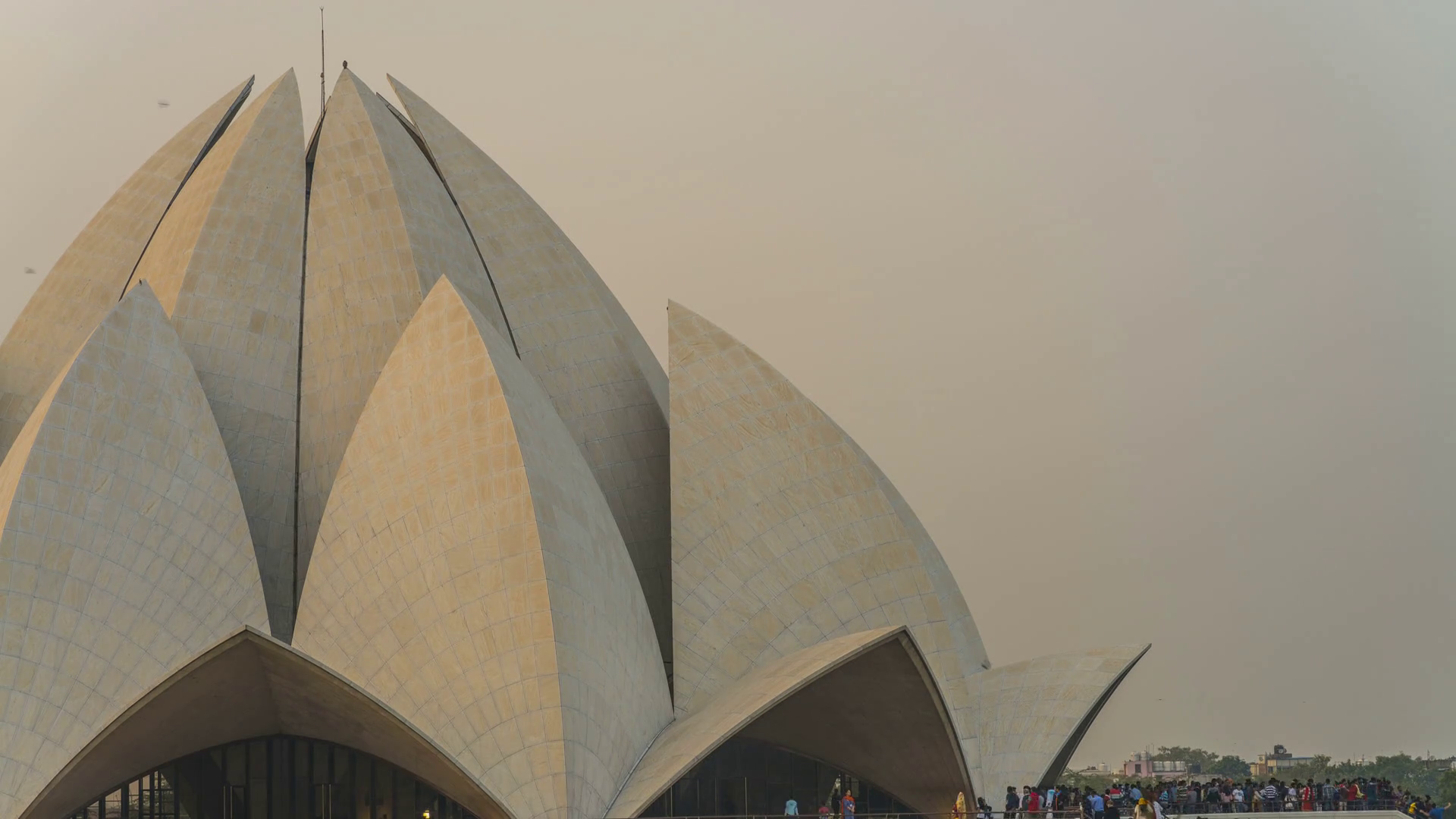 Lotus Temple In Delhi 4k Time Lapse Stock Video Footage - Lotus Temple , HD Wallpaper & Backgrounds
