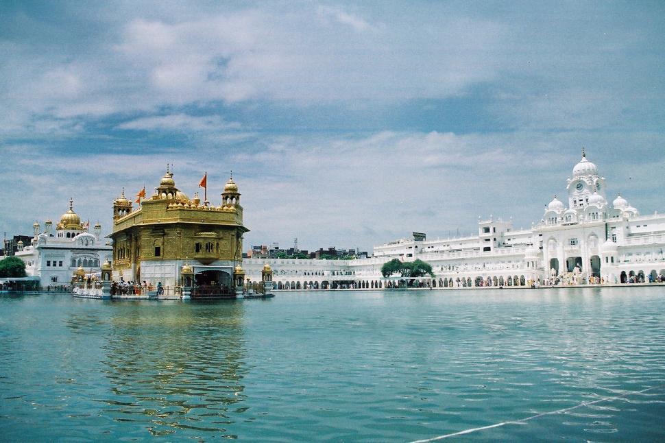 Download Free Stock Hd Photo Of Golden Temple Online - Golden Temple , HD Wallpaper & Backgrounds