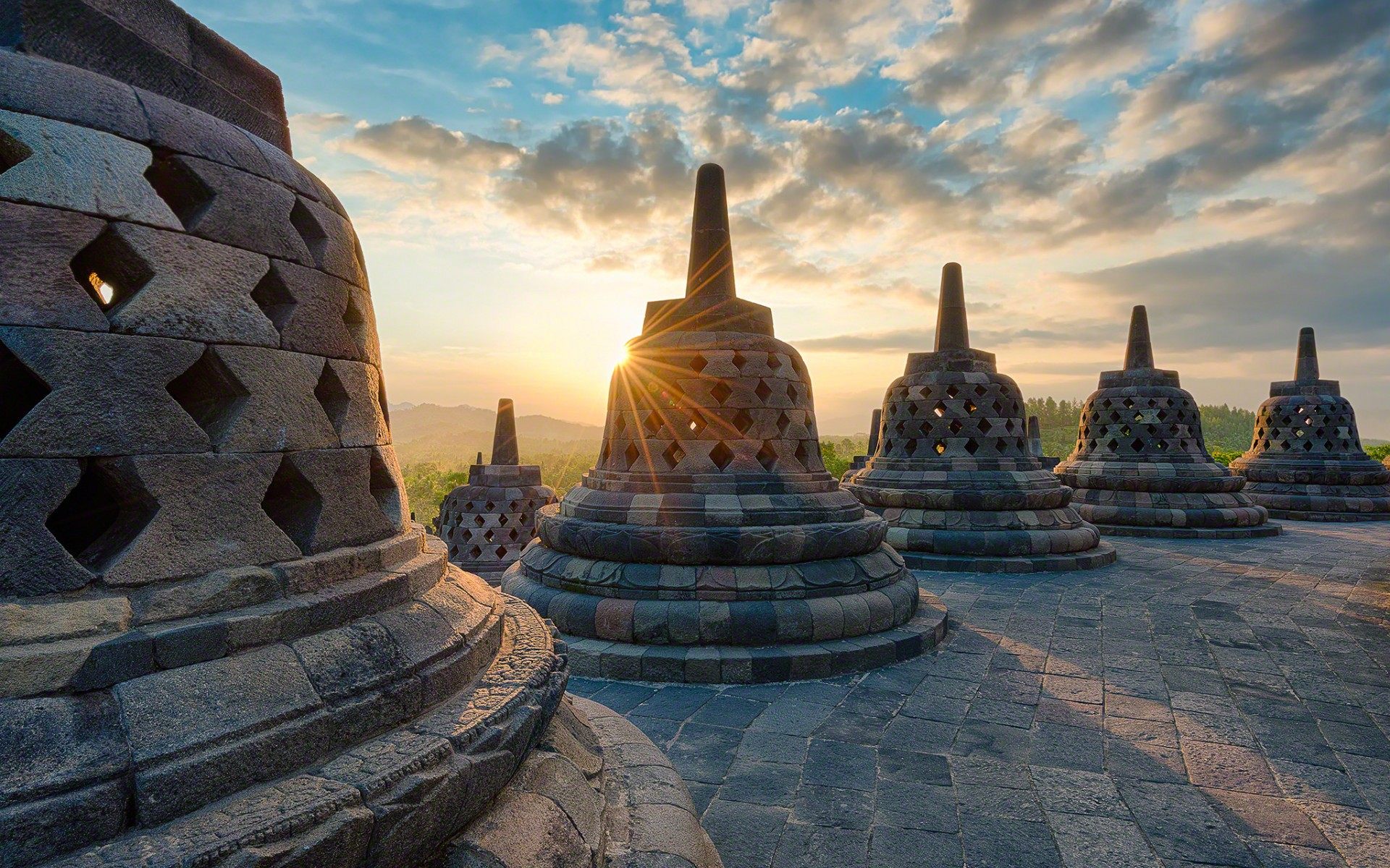 Find Free Wallpapers - Borobudur Temple , HD Wallpaper & Backgrounds
