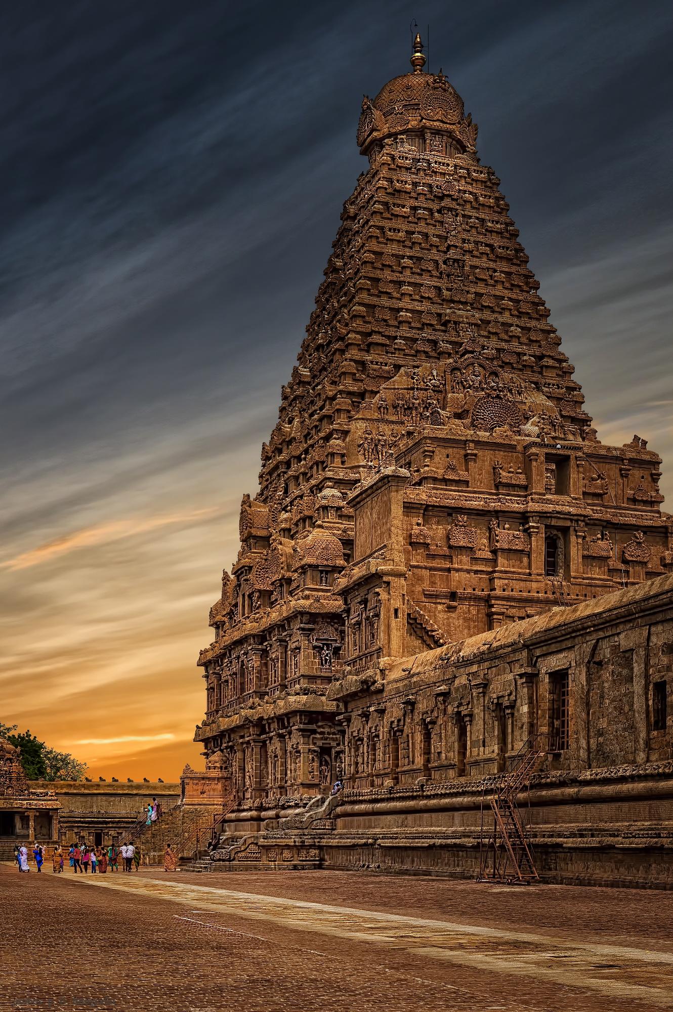 Temple Background - Brihadishwara Temple , HD Wallpaper & Backgrounds