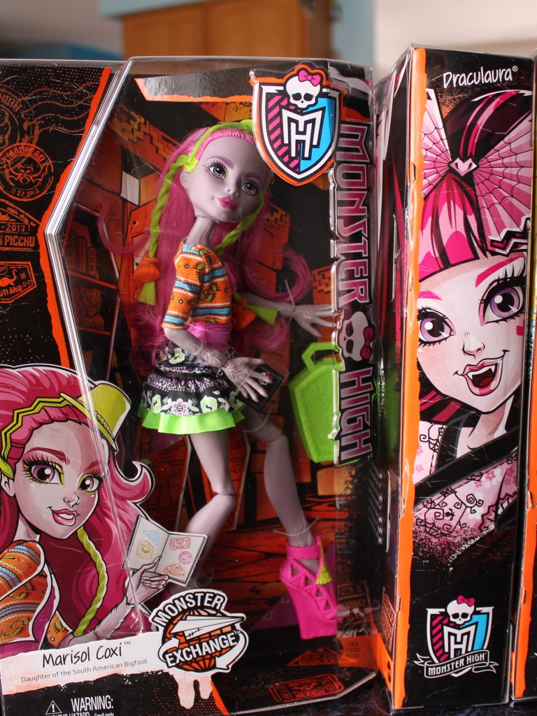 Download Monster High Clothes, Monster High Catty Noir - Monster High , HD Wallpaper & Backgrounds