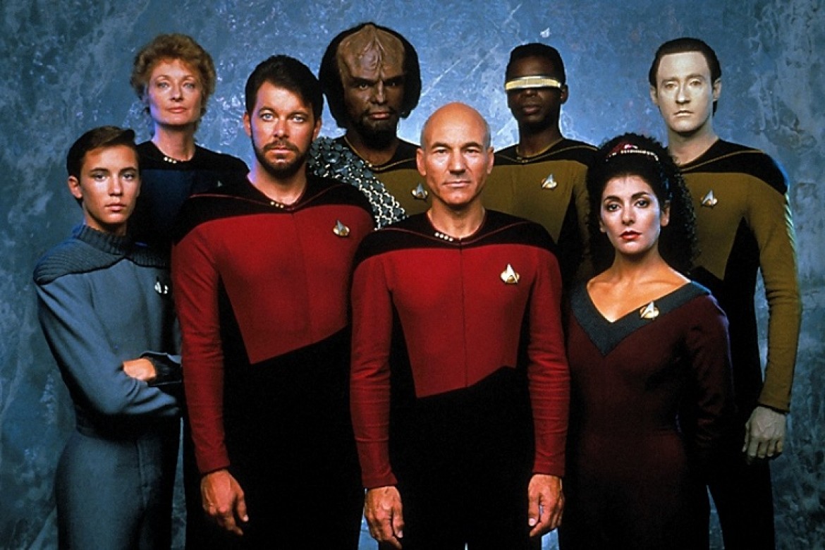 Top 10 Episodes - Star Trek The Next Generation Season 1 Uniforms , HD Wallpaper & Backgrounds