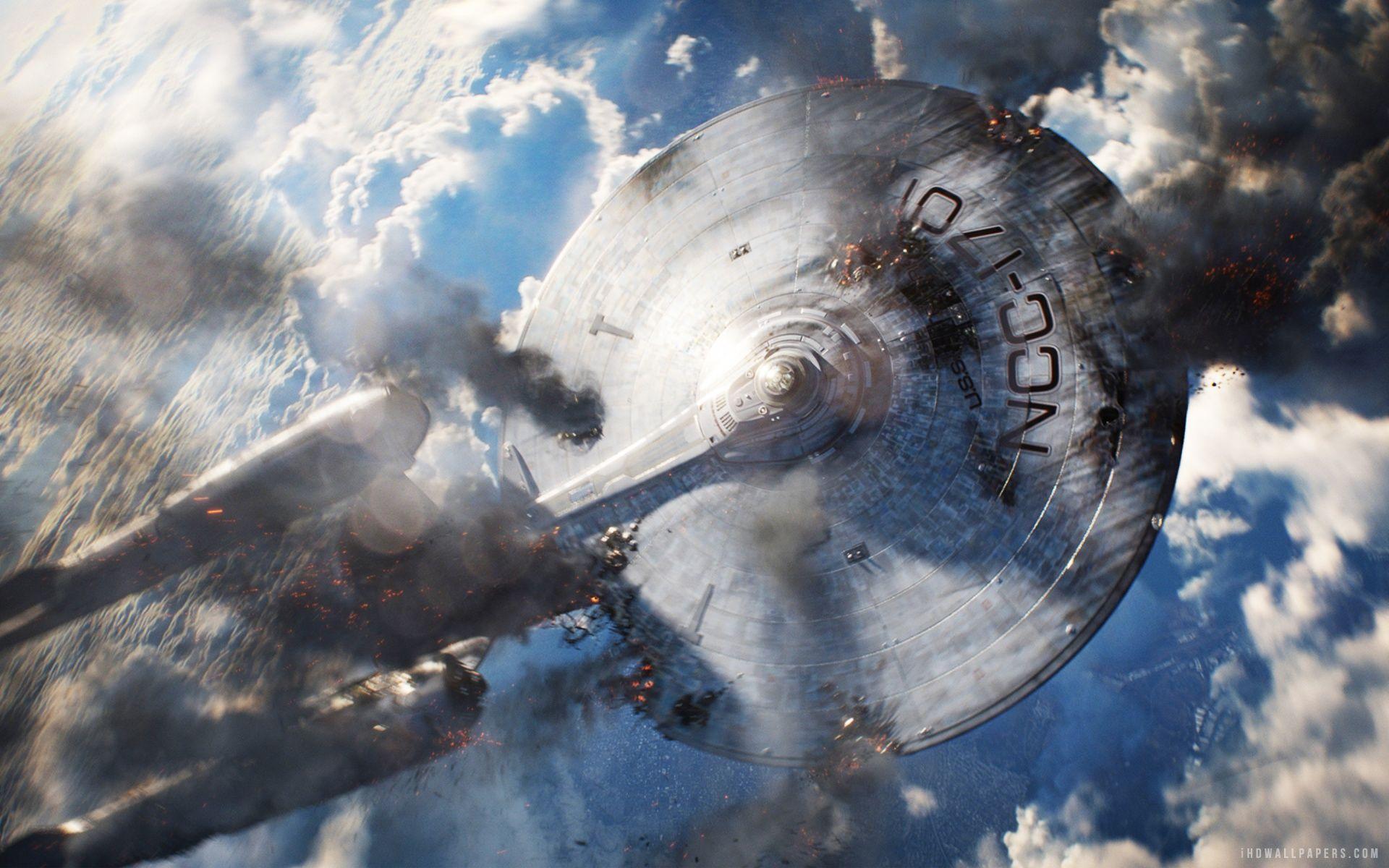 Uss Enterprise In Star Trek Into Darkness Hd Wallpaper - Star Trek Into Darkness Enterprise , HD Wallpaper & Backgrounds