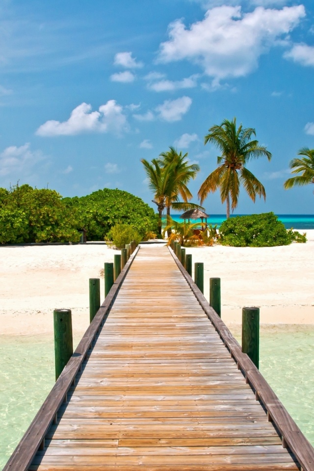 Wooden Bridge In Ocean , HD Wallpaper & Backgrounds