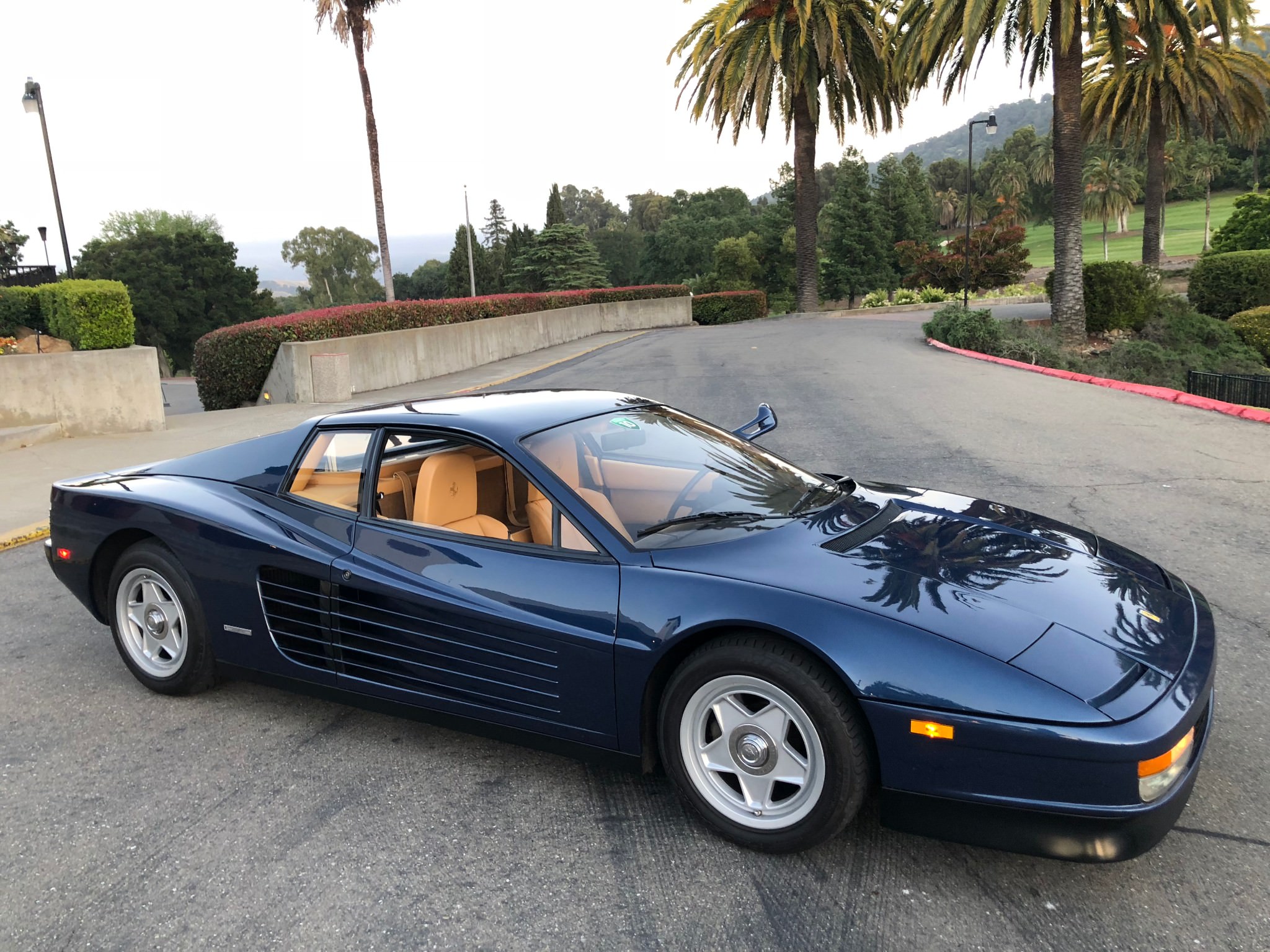 Blu Sera 1986 Ferrari Testarossa - Ferrari Testarossa Dark Blue , HD Wallpaper & Backgrounds