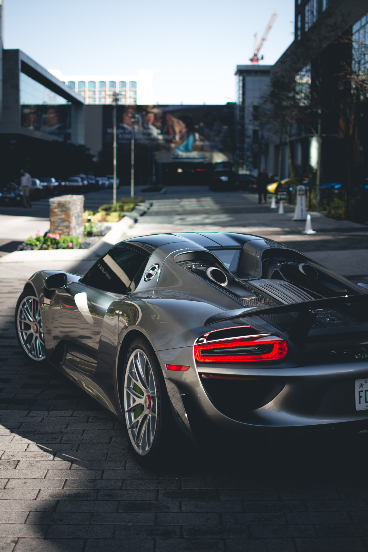 Porsche 918 Spyder Wallpaper Iphone , HD Wallpaper & Backgrounds