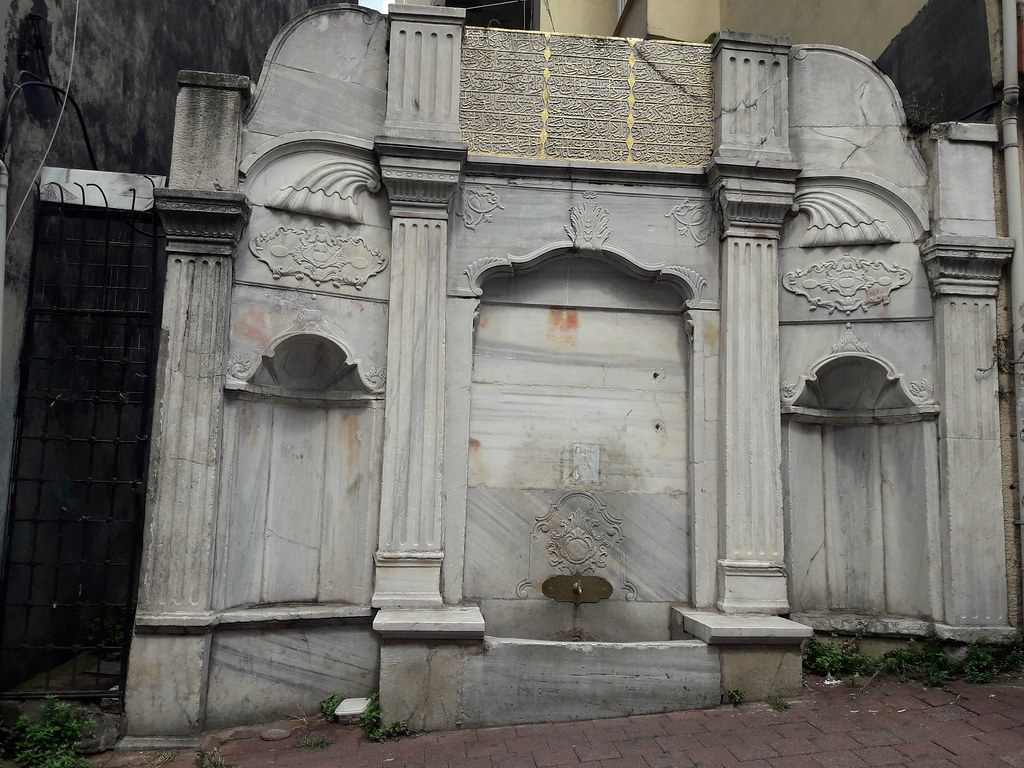 Ottoman Fountain, Οθωμανική Κρήνη, Osmanlı Çeşmesi - Hindu Temple , HD Wallpaper & Backgrounds