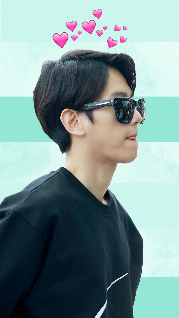 Another Baekhyun Wallpaper To Celebrate This Puppy's - Heart , HD Wallpaper & Backgrounds
