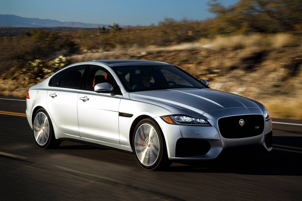 Jaguar Xf Wallpaper Hd 2018 Jaguar Xf Interior Hd Wallpapers - 2018 Jaguar Xf Sedan , HD Wallpaper & Backgrounds