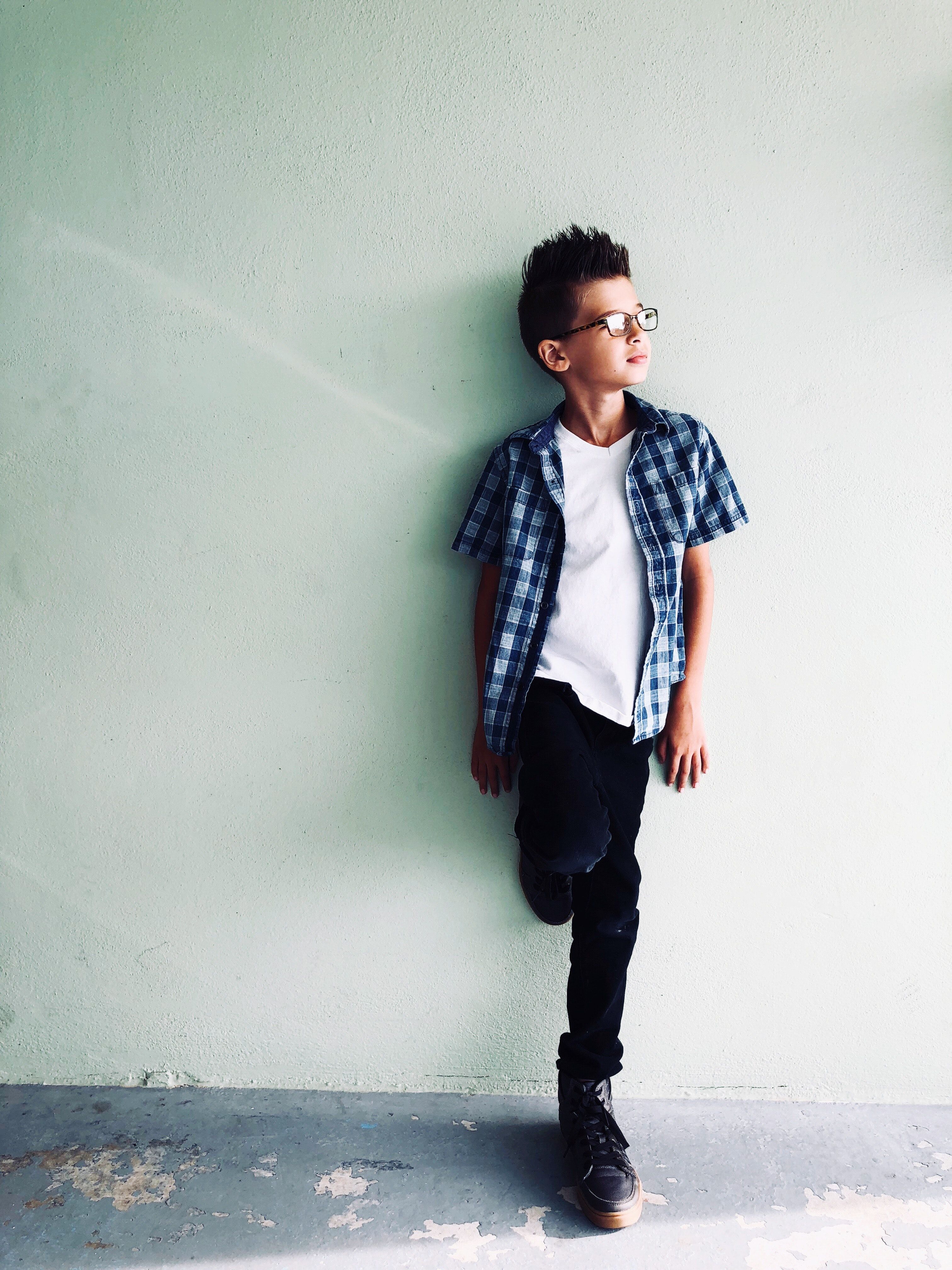 Cute Attitude Boy Wallpaper For Mobile - Young Boy , HD Wallpaper & Backgrounds