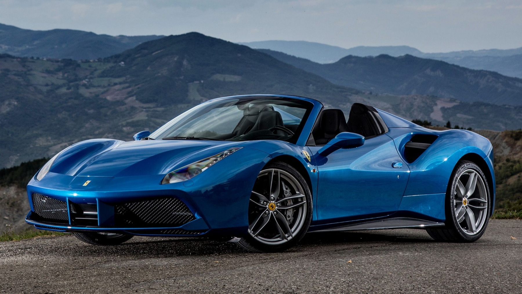 488 Spider - Much Does A Ferrari Cost , HD Wallpaper & Backgrounds