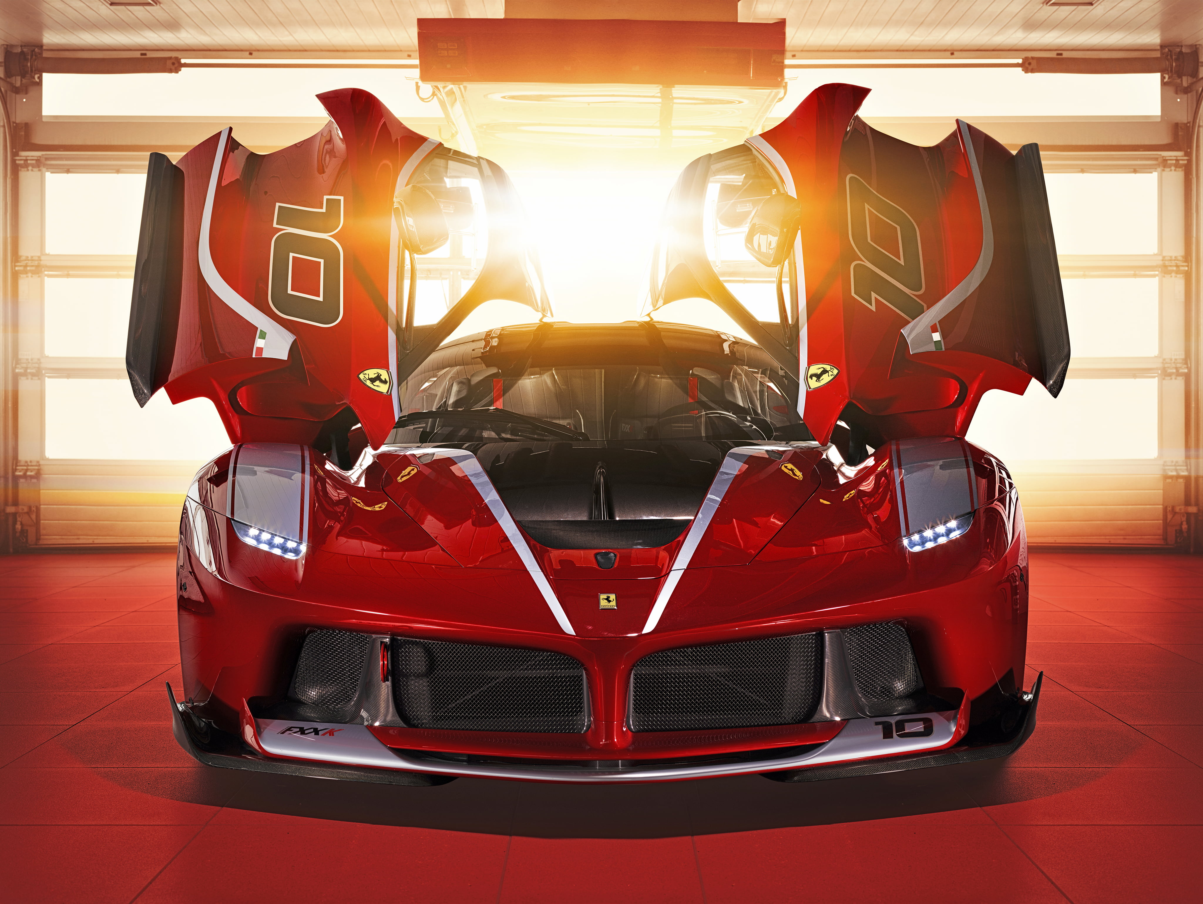 Red Ferrari Ferrari Fxx-k 4k Hd Wallpaper - Ferrari Fxx K 4k , HD Wallpaper & Backgrounds