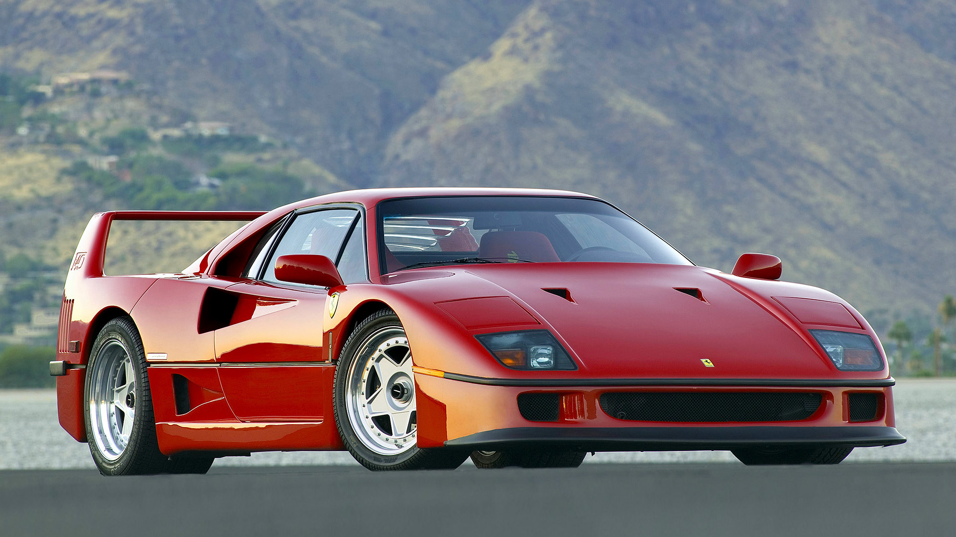 1987 Ferrari F40 Picture - Porsche 917 Vs Ford Gt40 , HD Wallpaper & Backgrounds