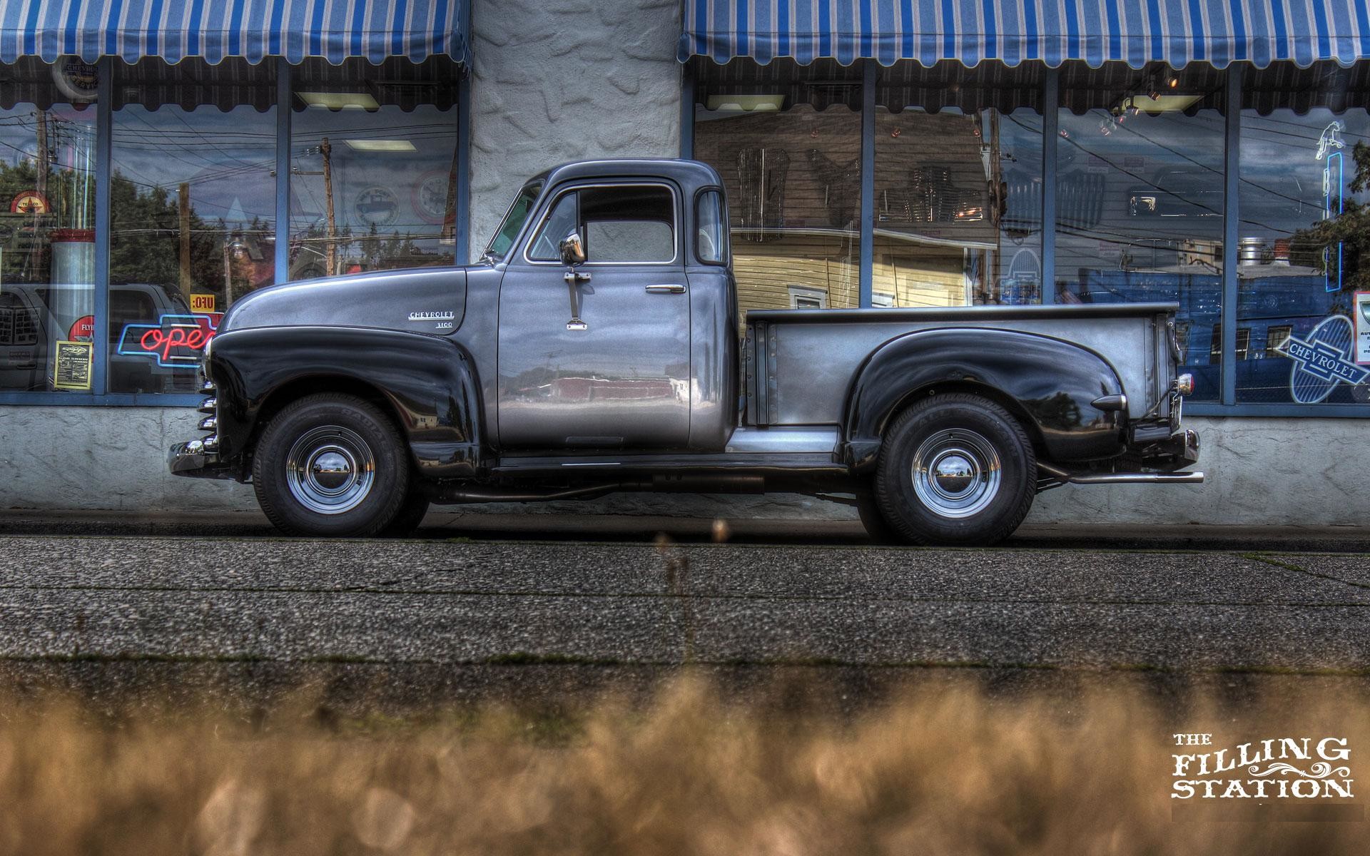 Mud Trucks Wallpaper - Hd Wallpaper Of Old Trucks , HD Wallpaper & Backgrounds