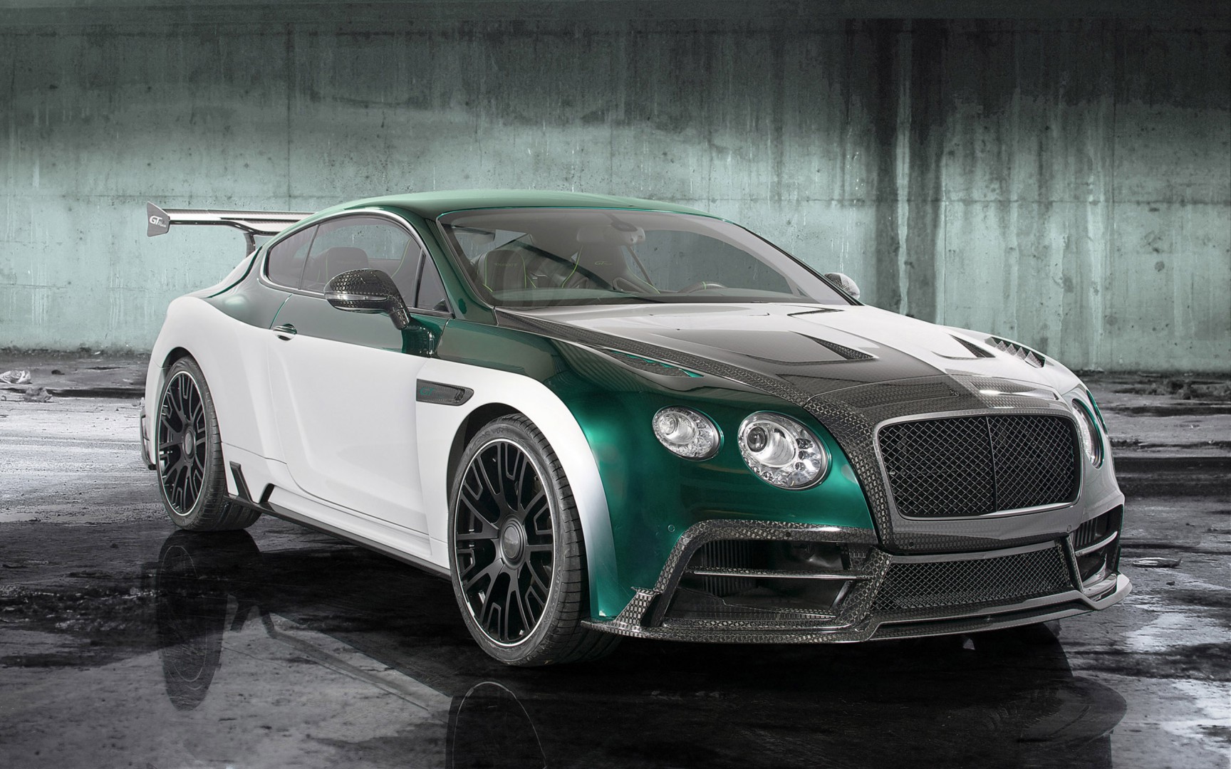 2015 Mansory Bentley Continental Gt Car Hd Wallpaper - 2015 Bentley Continental Gt Race Mansory , HD Wallpaper & Backgrounds