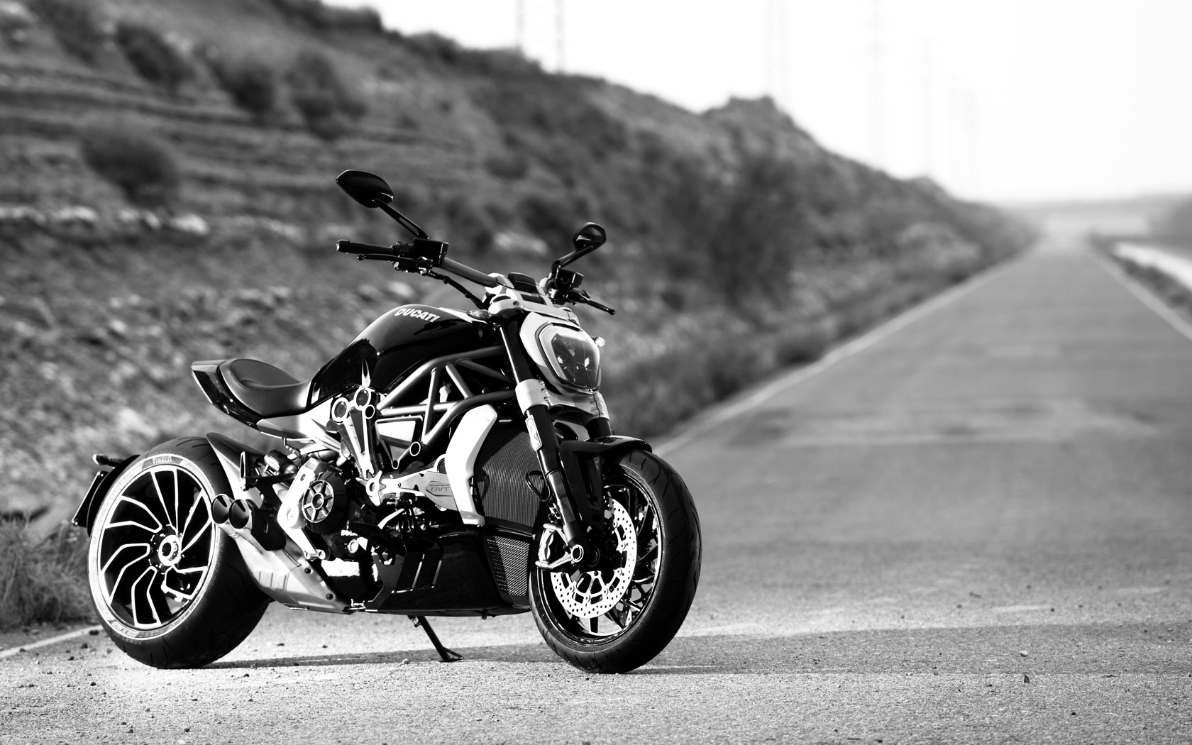 Ducati Draxter Hd Wallpaper - Ducati X Diavel , HD Wallpaper & Backgrounds