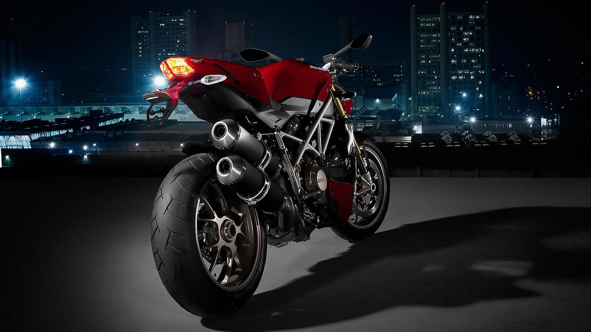 Ducati Hd Wallpaper - Ducati Bike , HD Wallpaper & Backgrounds