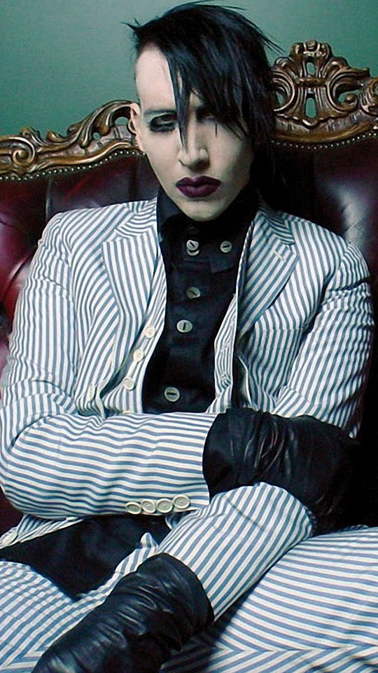 Wallpaper Marilyn Manson, Makeup, Image, Armchair, - Marilyn Manson , HD Wallpaper & Backgrounds