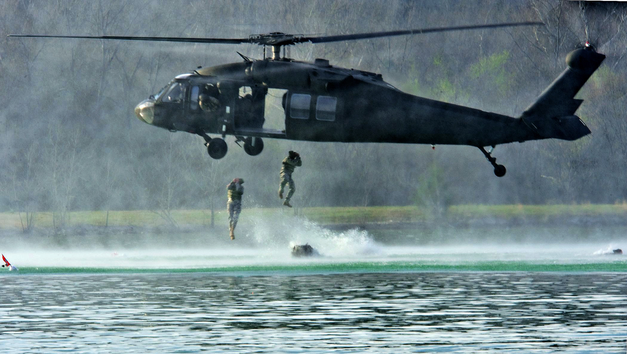 Delta Force Black Hawk Down Widescreen Patch - Black Hawk Helicopter Hd , HD Wallpaper & Backgrounds