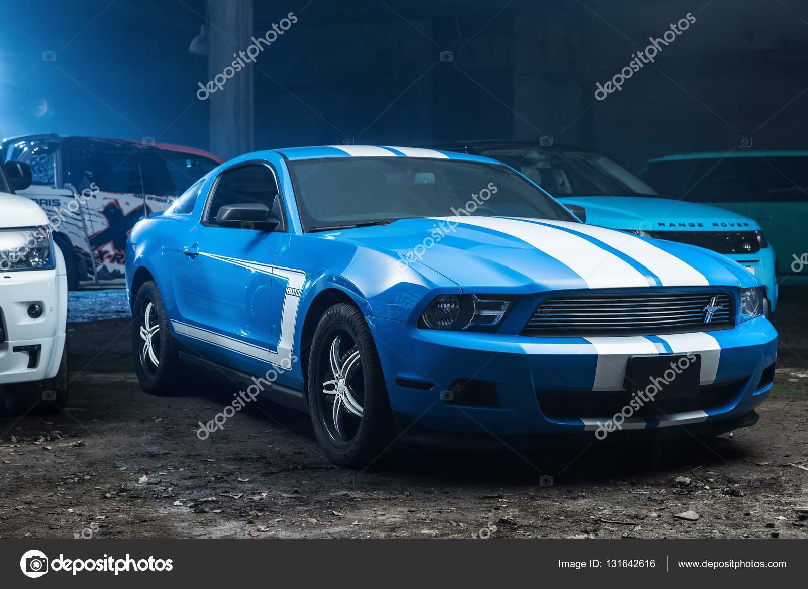 Mustang Tuner Laptop Pictures To Pin On Pinterest Thepinsta - Ford Mustang 2014 Blue , HD Wallpaper & Backgrounds