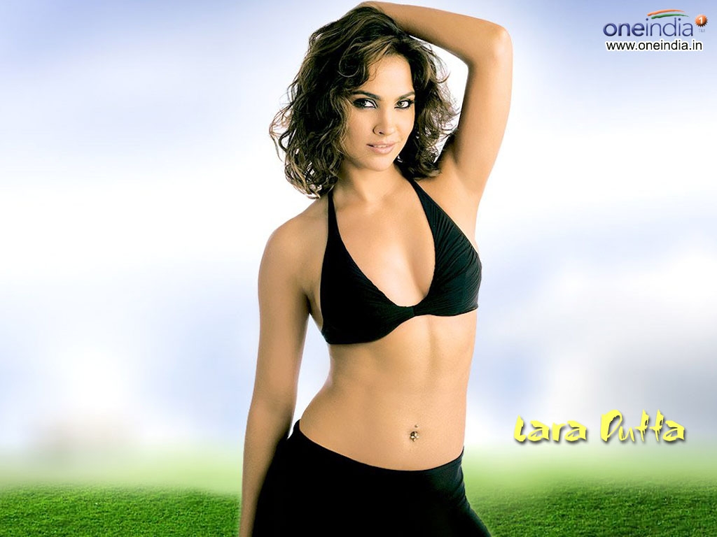 Lara Dutta Hq Wallpapers - Lara Dutta Sexy Body , HD Wallpaper & Backgrounds