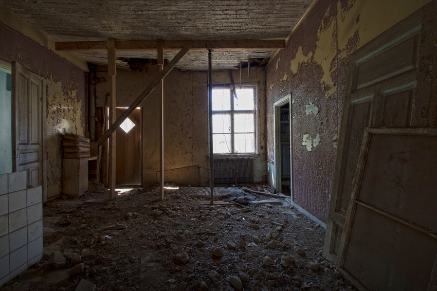 Rurex Abandoned Damaged Bad Condition Urbex Weathered - Floor , HD Wallpaper & Backgrounds