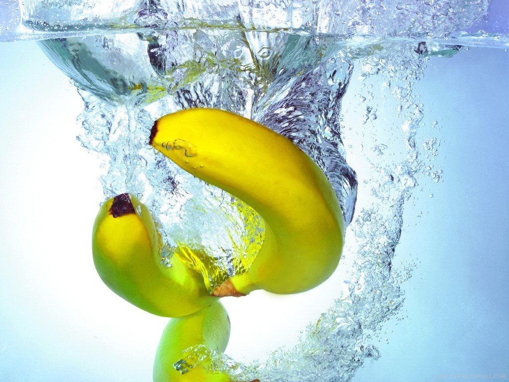 Fruits In Water , HD Wallpaper & Backgrounds