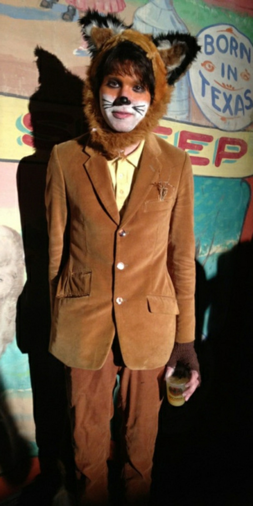 Ryan Ross Is A Furry , HD Wallpaper & Backgrounds